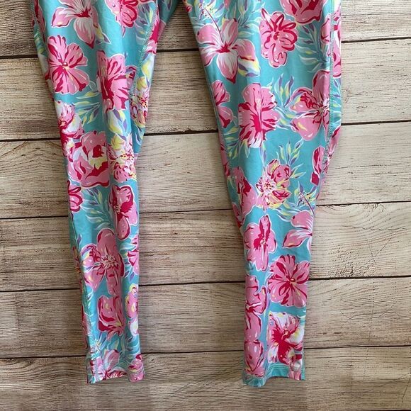 SIMPLY SOUTHERN LEGGINGS IN FLORAL PRINT - Picture 3 of 5